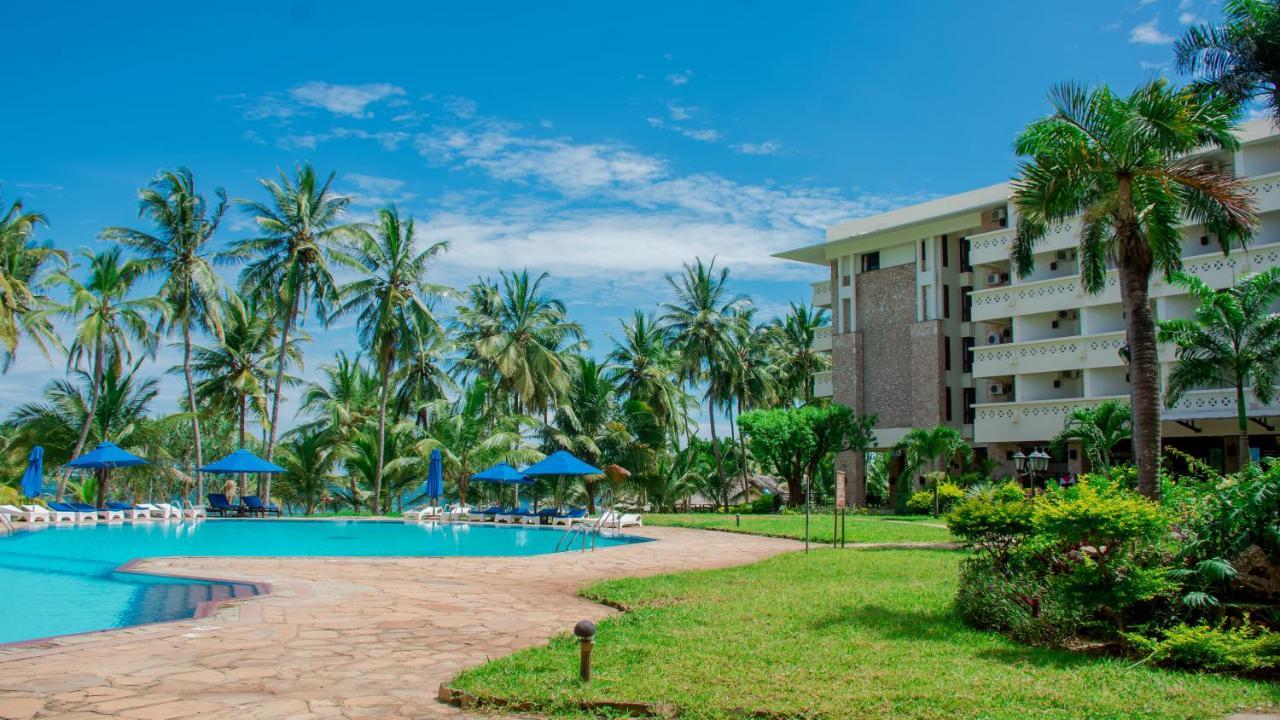 Mombasa Continental Resort Shanzu Eksteriør billede