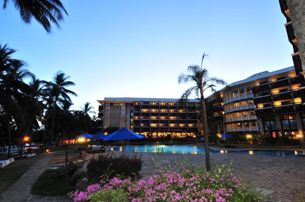 Mombasa Continental Resort Shanzu Eksteriør billede